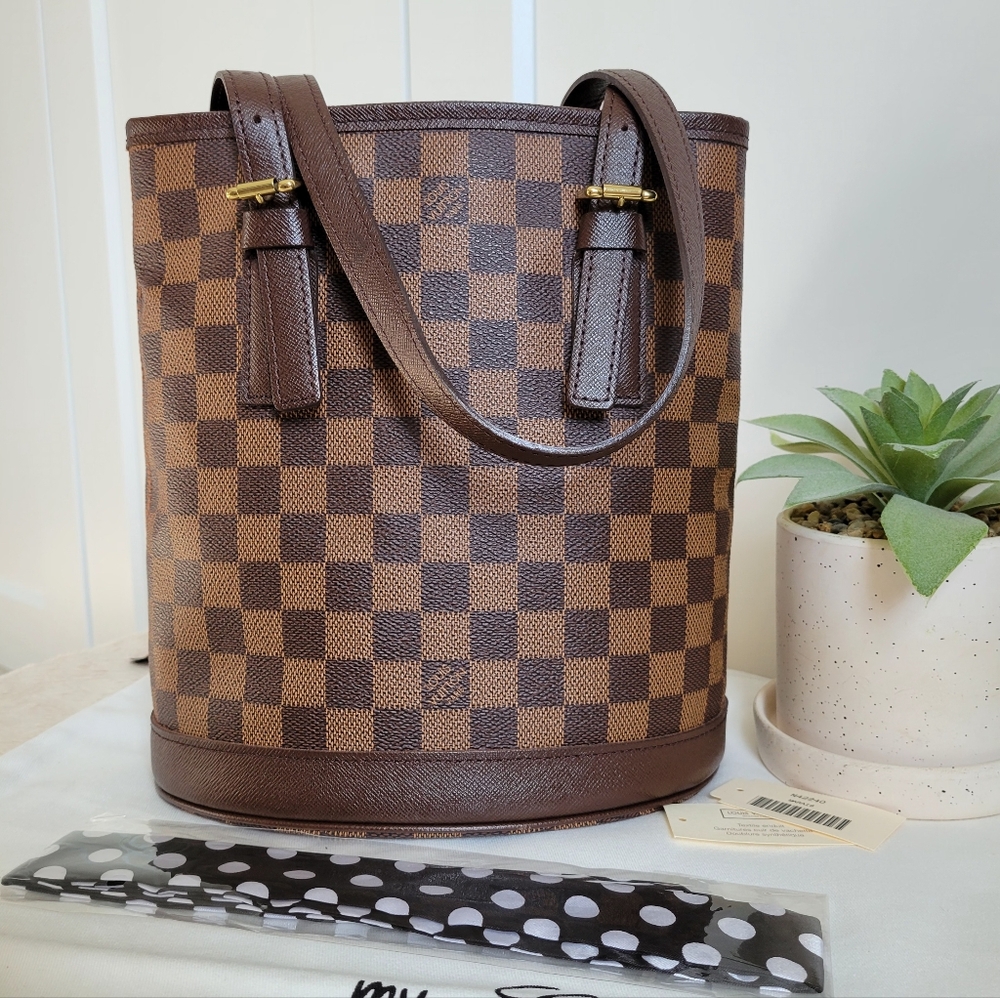 💕Beautiful Louis Vuitton Bucket PM Shoulder Bag Damier Ebene